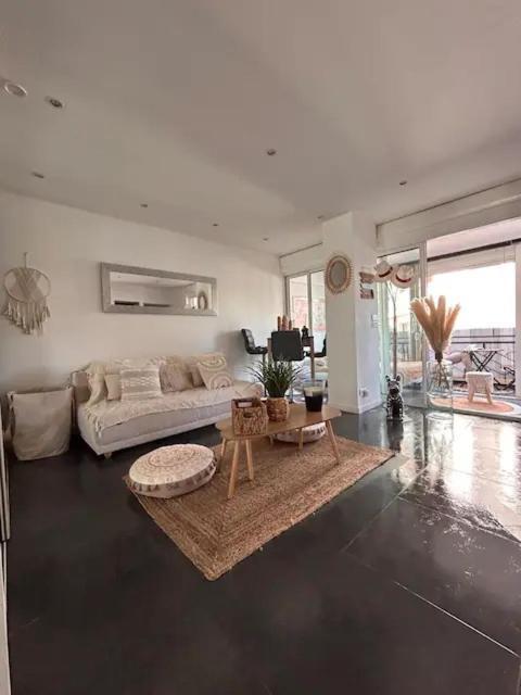 Elegant T2 Clim & Balcon - Plein Centre 戛纳 外观 照片